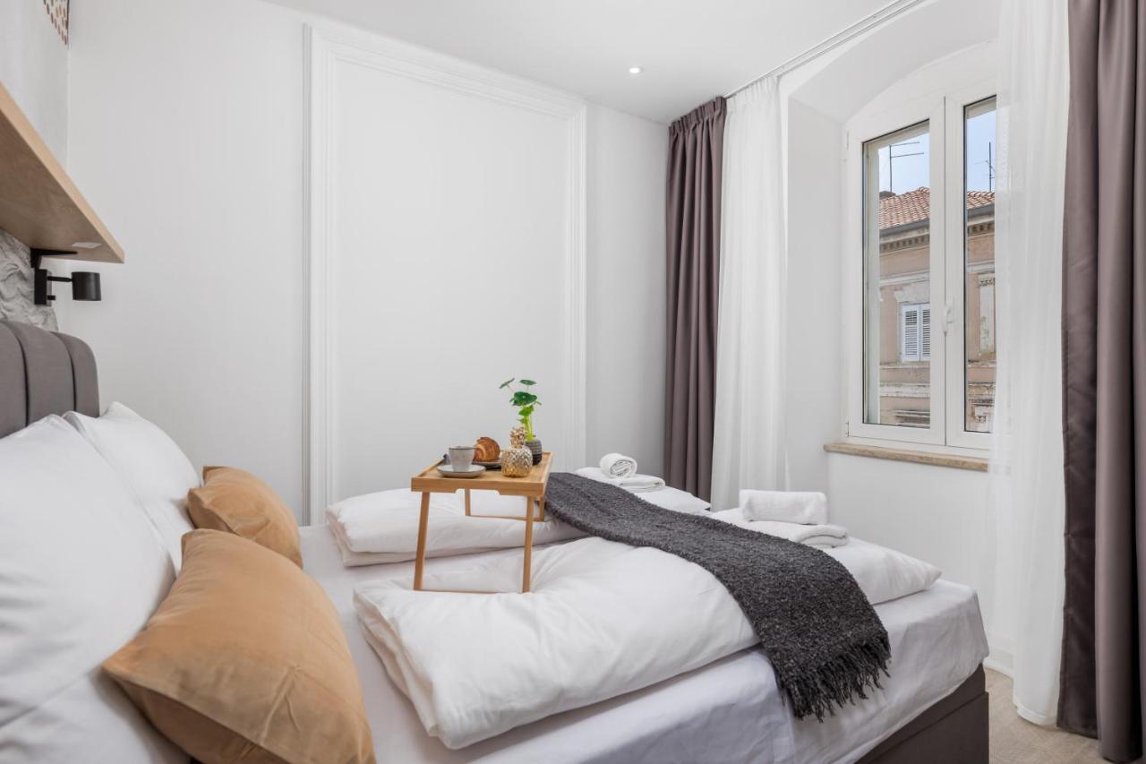 Apartments Diego Rijeka Bagian luar foto