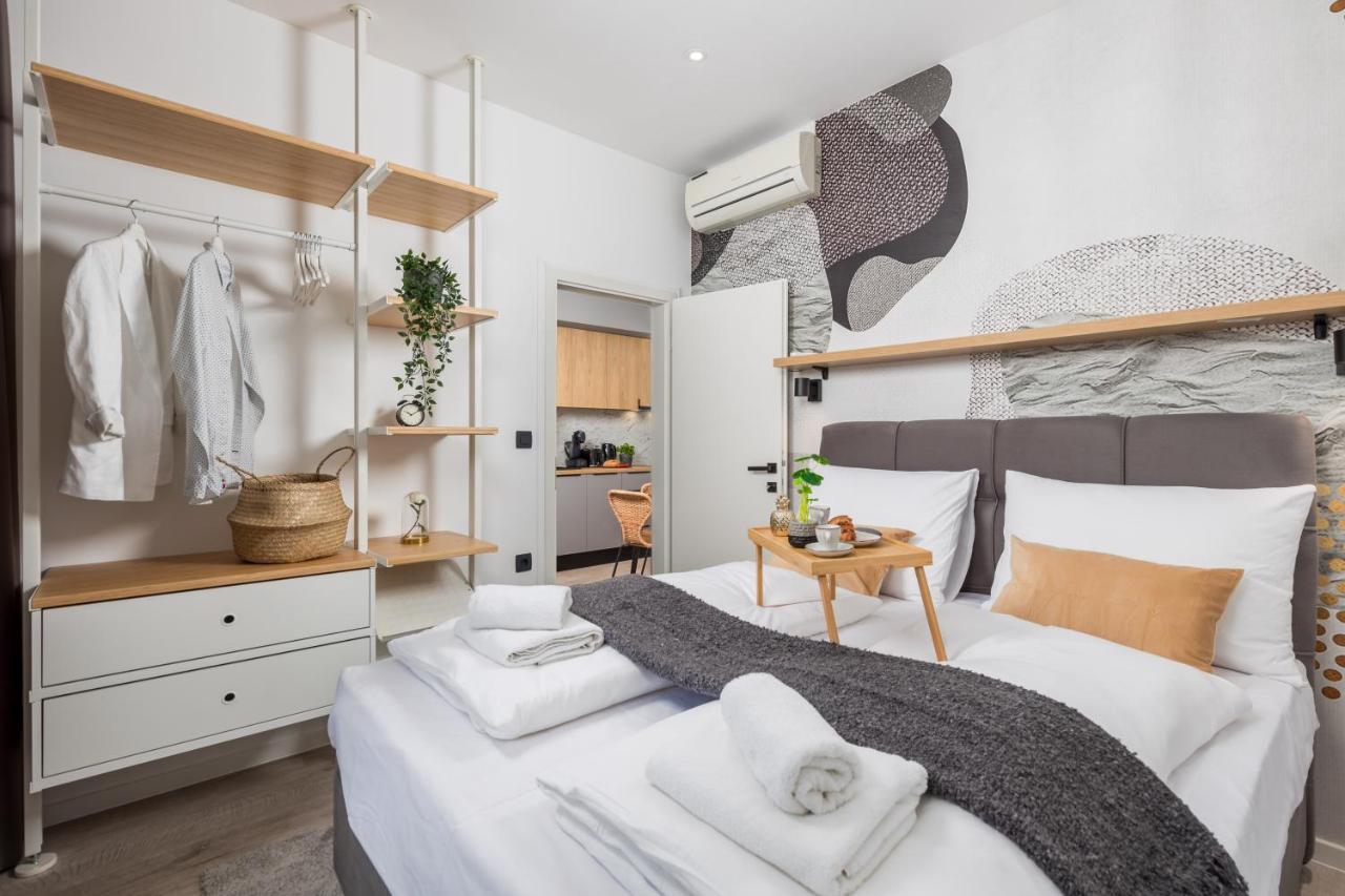 Apartments Diego Rijeka Bagian luar foto