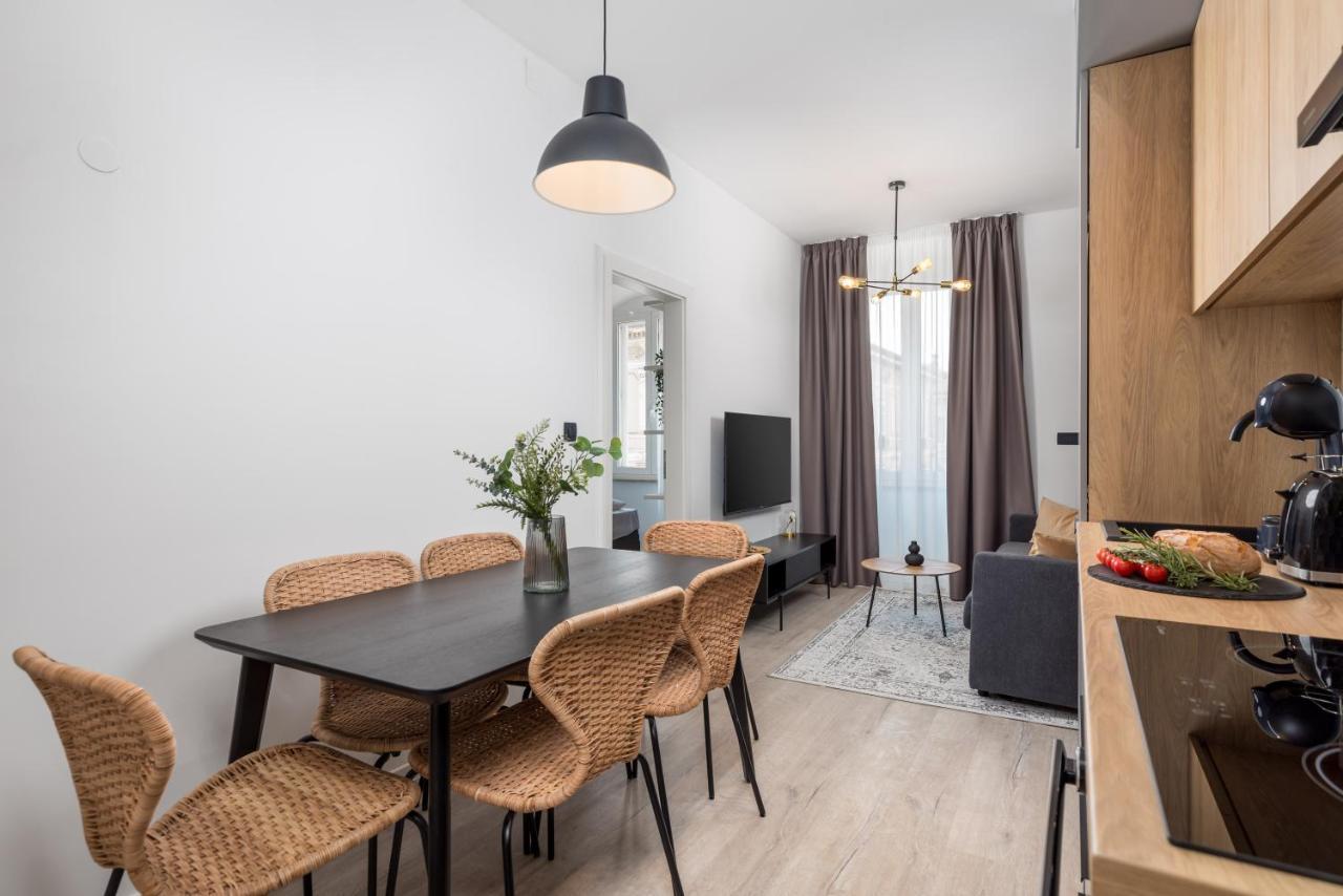 Apartments Diego Rijeka Bagian luar foto