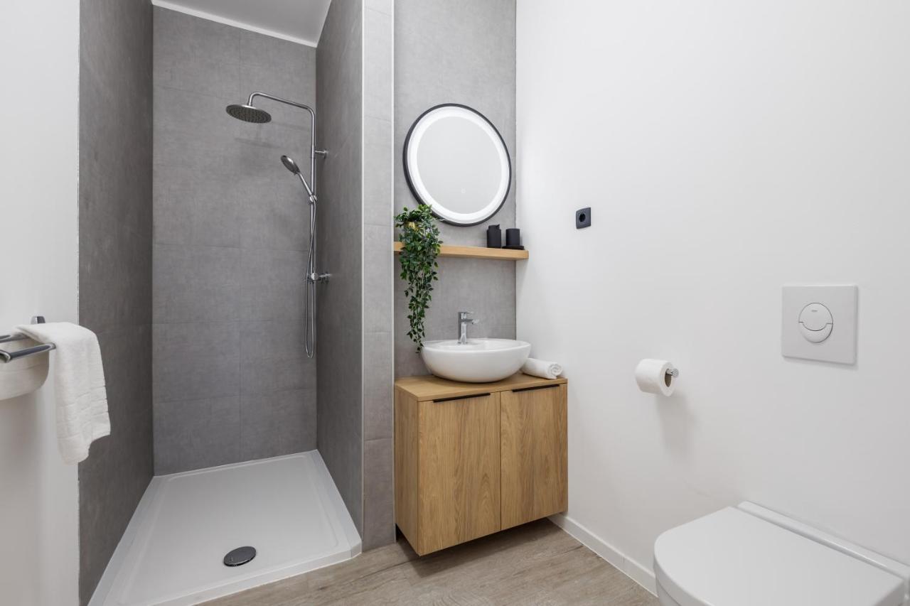 Apartments Diego Rijeka Bagian luar foto